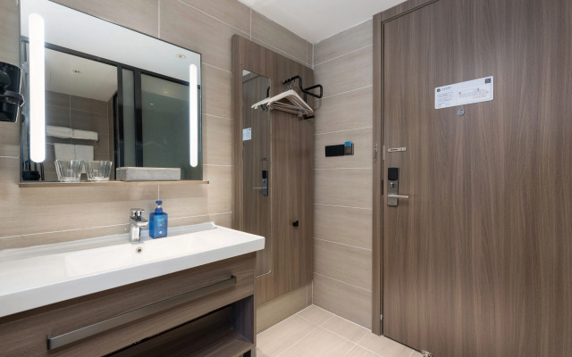 HanTing Hotel (Dalian North Station South Square)