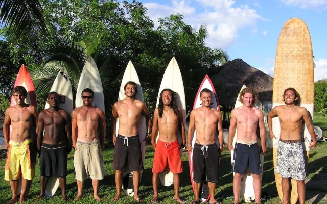 Rendezvous Surf Camp Fiji - Hostel