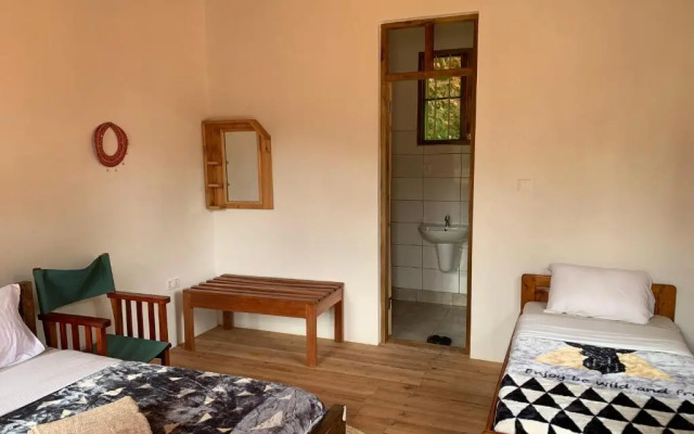 David Crater Homestay