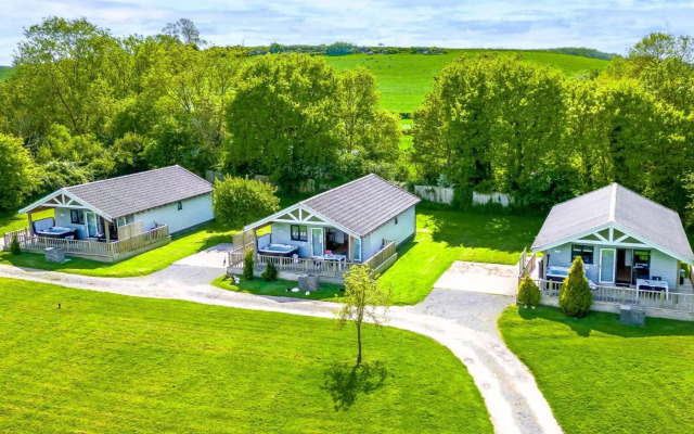 The Clover Lodge, Red Lake Farm Nr Glastonbury