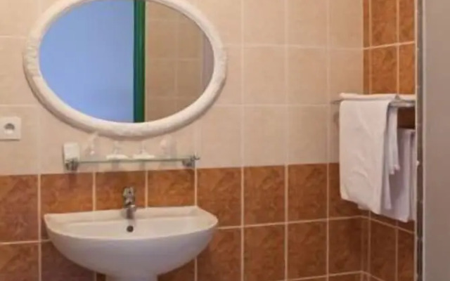 Hotel Boreve Nevers Nord - Varennes-Vauzelles