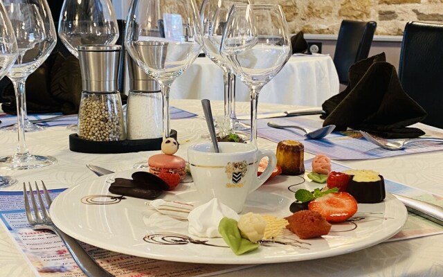 Les Marronniers d'Arc