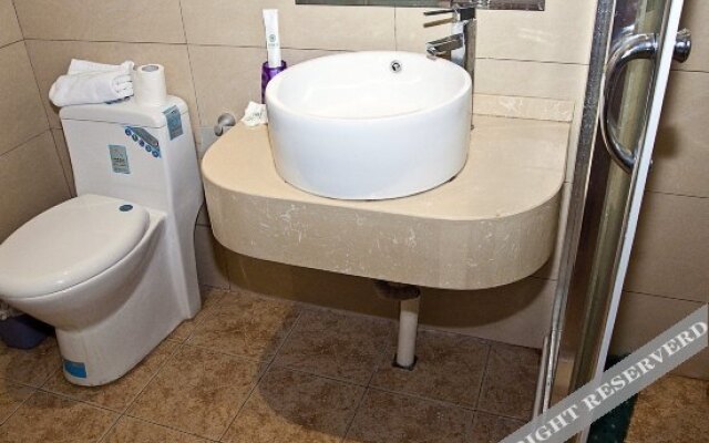 Shell Hotel (Shanghai Wenjing Road store)