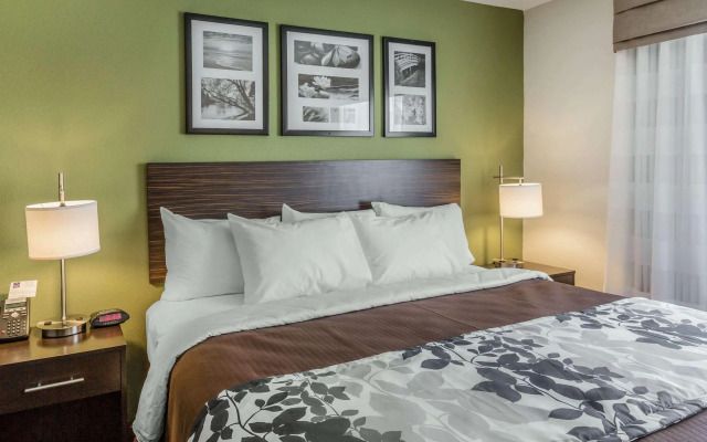 Sleep Inn & Suites