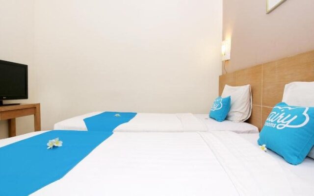 Svarna Suite Seminyak by Airy