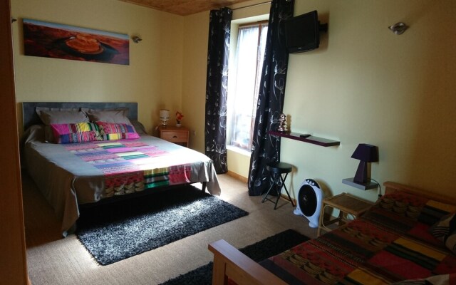 Chambres d'Hotes Tour de la Gabelle