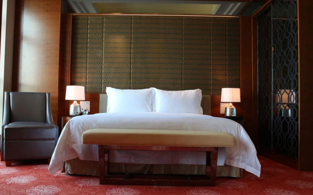 Leeden Jingxi Hotel