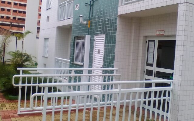 Apto Praia wifi Área de Lazer Segurança