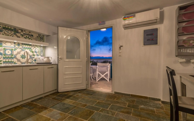 Eiriana Luxury Suites