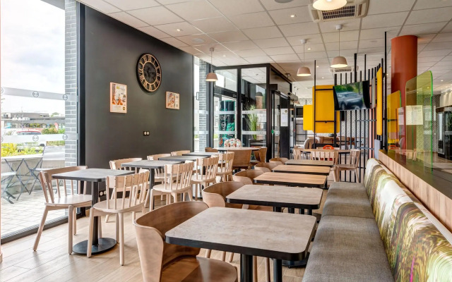 B&B HOTEL Le Port- Marly St-Germain en Laye