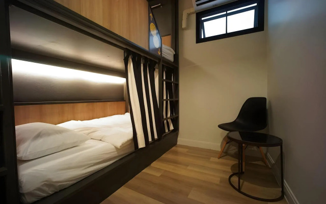 BRB Hostel Bangkok Silom