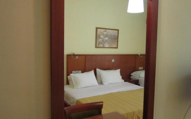 Hotel Ena