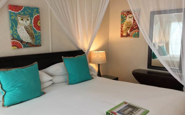 Duval Gardens at Southernmost Beach Resort – Adults Only