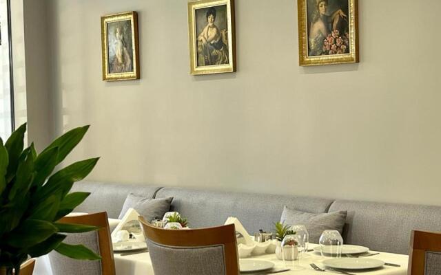 Mimani Hotel
