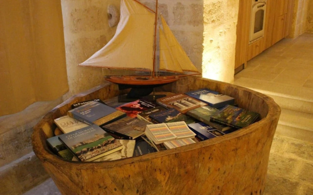 Domus Decclesiis
