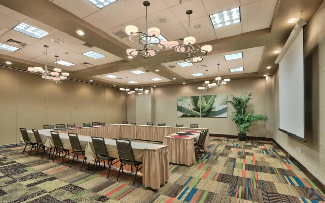 Holiday Inn & Suites Albuquerque-North I-25 by IHG