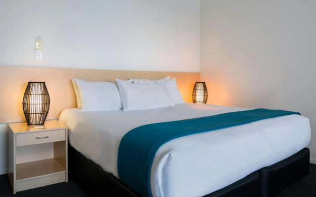 The Sands Hotel Hokianga – Guest Rooms – Omapere