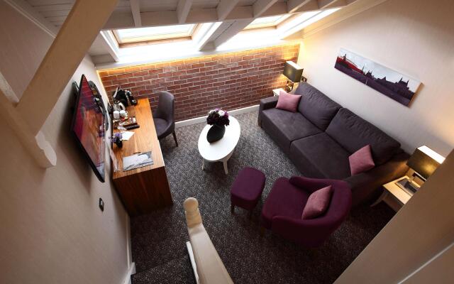 Montania Special Class Hotel