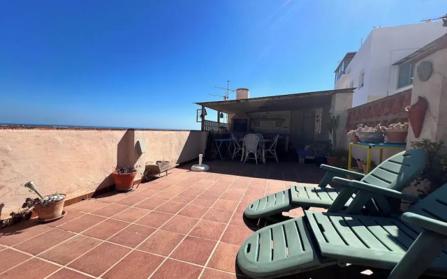 Cd-2102 · Three Bedroom Townhouse
