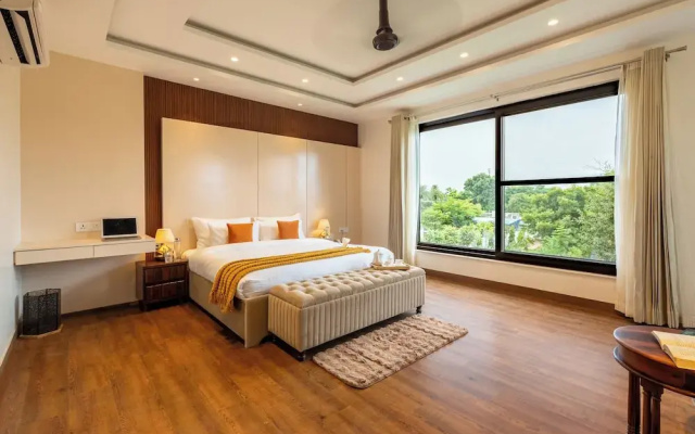 Elivaas Gardenia 4 BHK Farmhouse