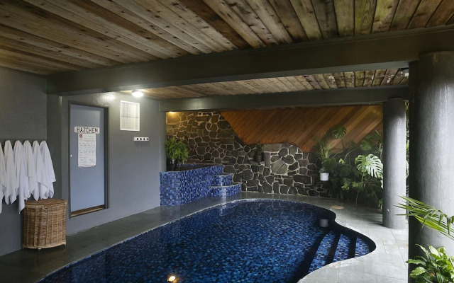 Falls Creek Hotel