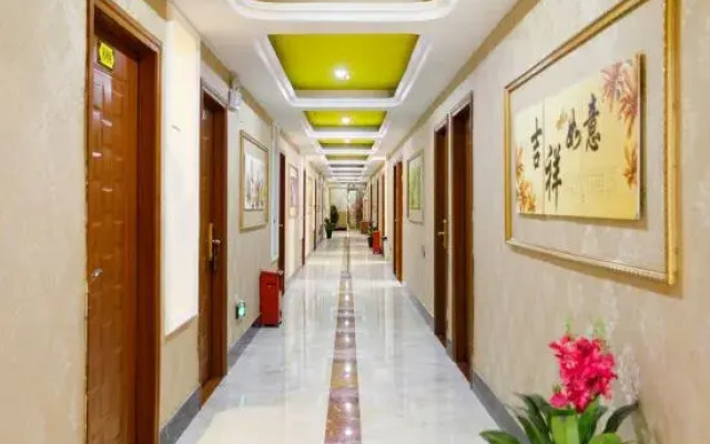 Menglan Business Hotel (Shenzhen Guixin Road)