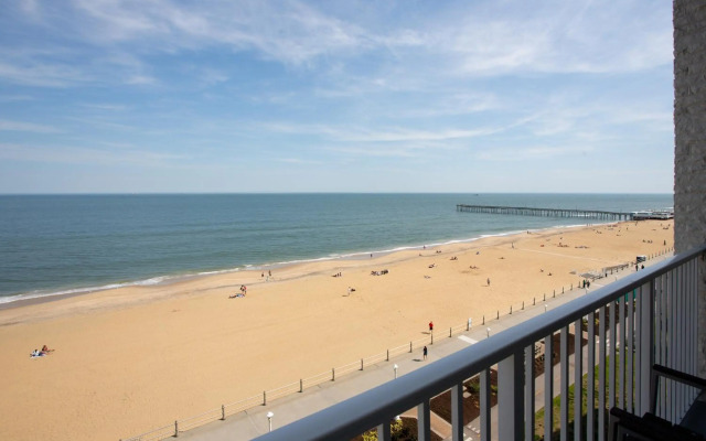 Super 8 By Wyndham Virginia Beach Oceanfront