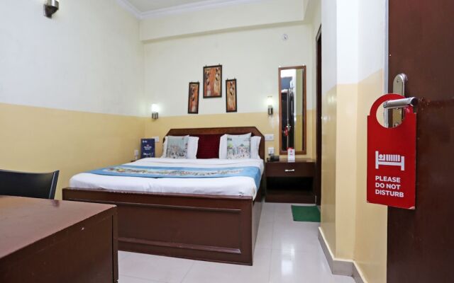 OYO 9628 Hotel Fort
