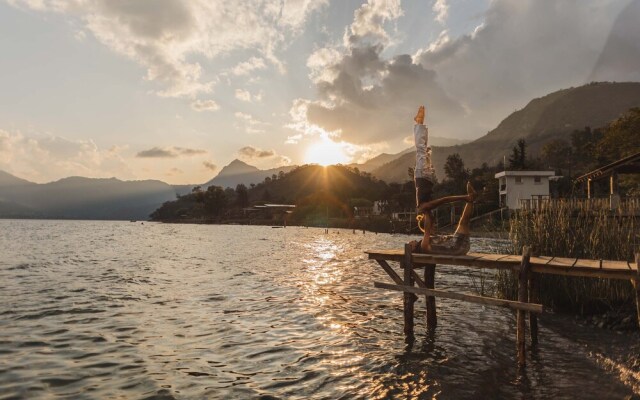 Baraka Atitlan - Lake & Beach