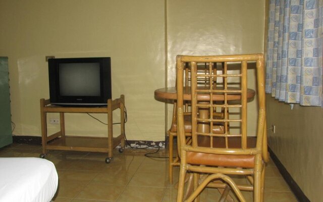 Doña Mercedes Hostel