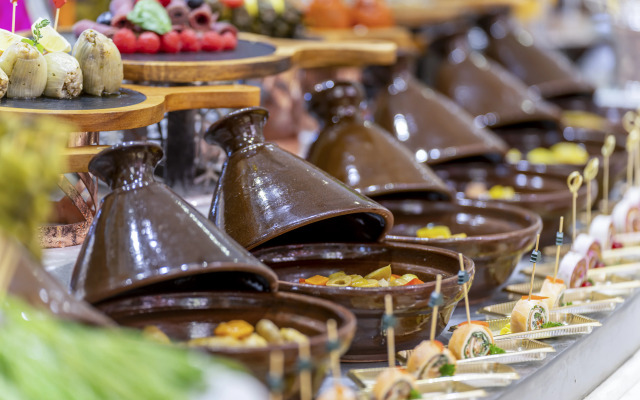 Rixos Premium Magawish Suites and Villas