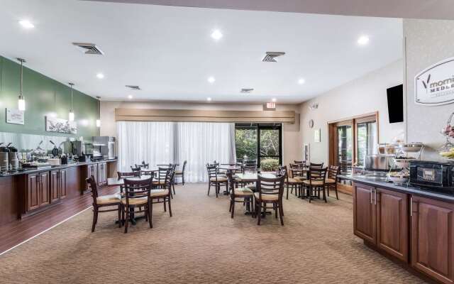 Sleep Inn & Suites Smithfield near I-95