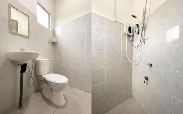 OYO 90230 Dh Residence