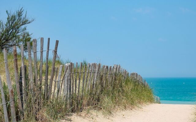 Camping Les Pérouses