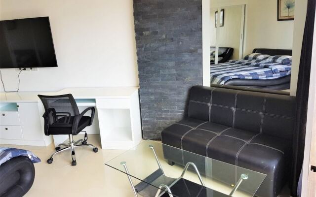 11th Floor Studio at View Talay 1