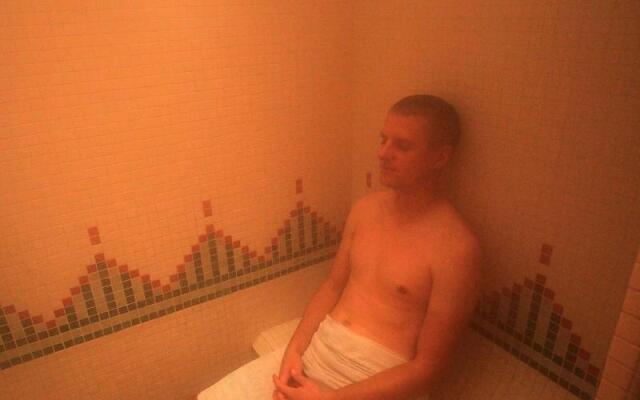 La Petite Bruyere De Renaix