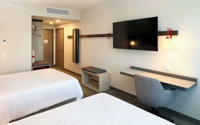 avid hotel Guadalajara Aeropuerto Norte by IHG