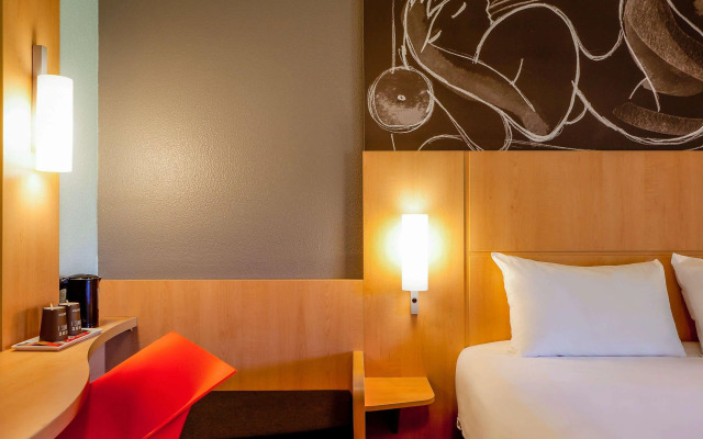 Hôtel ibis Annecy Centre Vieille Ville