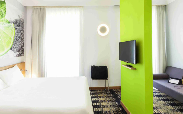 ibis Styles Napoli Garibaldi