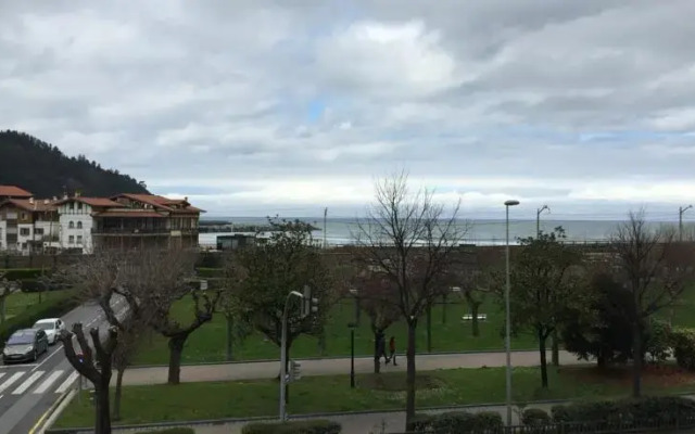 Alameda Basque Stay