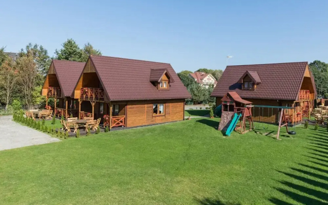 Comfortable Houses With Swimming Pools, Rewal
