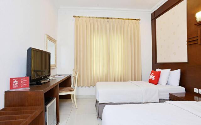 ZEN Rooms Cihampelas Otten