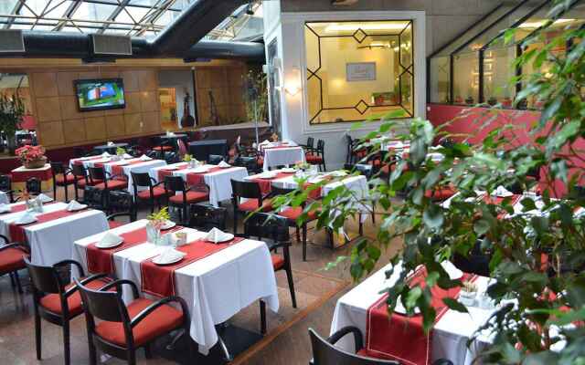 Hotel Massis