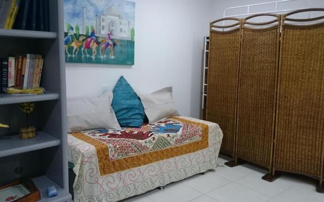 Studio mobiliado