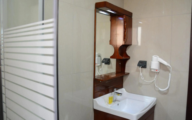 Al Jamal Hotel