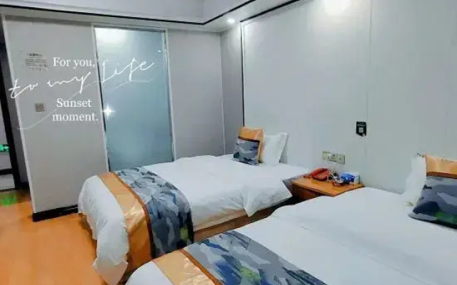 Happy garden boutique hotel
