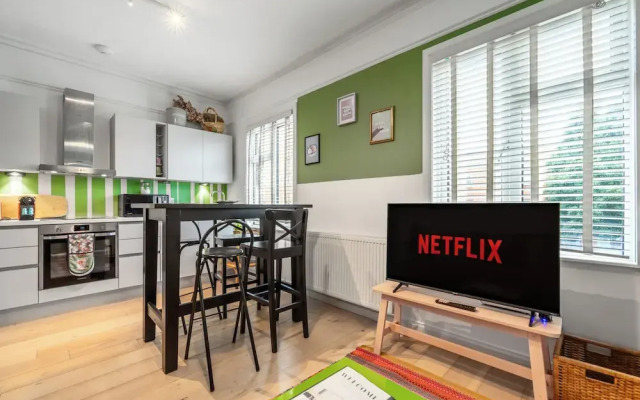Claremont Apartment B - London