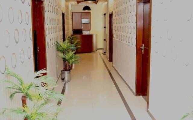 Hak Mall Suites