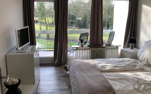 Moderne Ferienwohnung am Yachthafen Bad Zwischenahn