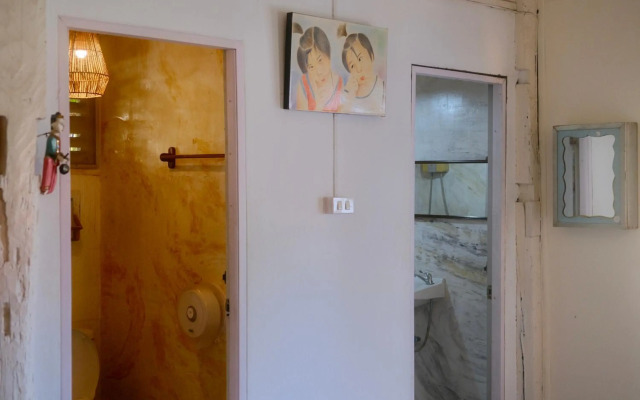 Paapu House